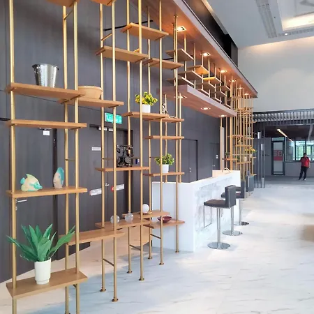 Cubic Botanical Suites Bangsar South By Homebrickz Kuala Lumpur Exterior photo