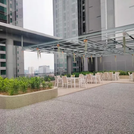 Cubic Botanical Suites Bangsar South By Homebrickz Kuala Lumpur Exterior photo