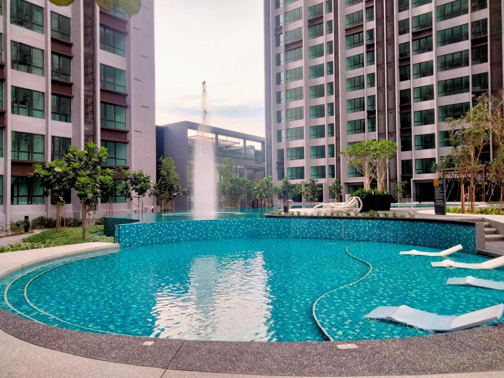 Apartment Cubic Botanical Bangsar South By Homebrickz Kuala Lumpur