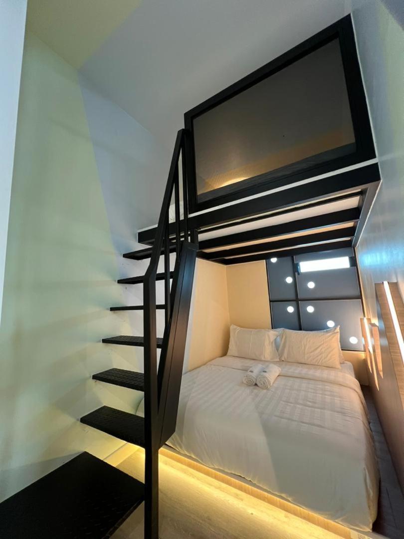 Apartment Cubic Botanical Bangsar South By Homebrickz Kuala Lumpur